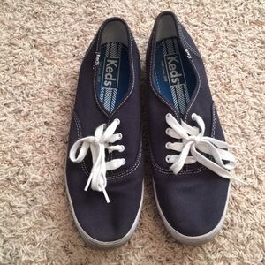Navy Keds